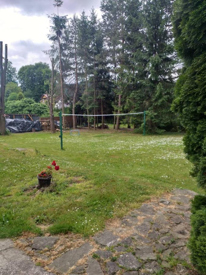 Отель Milusia Мушина Экстерьер фото